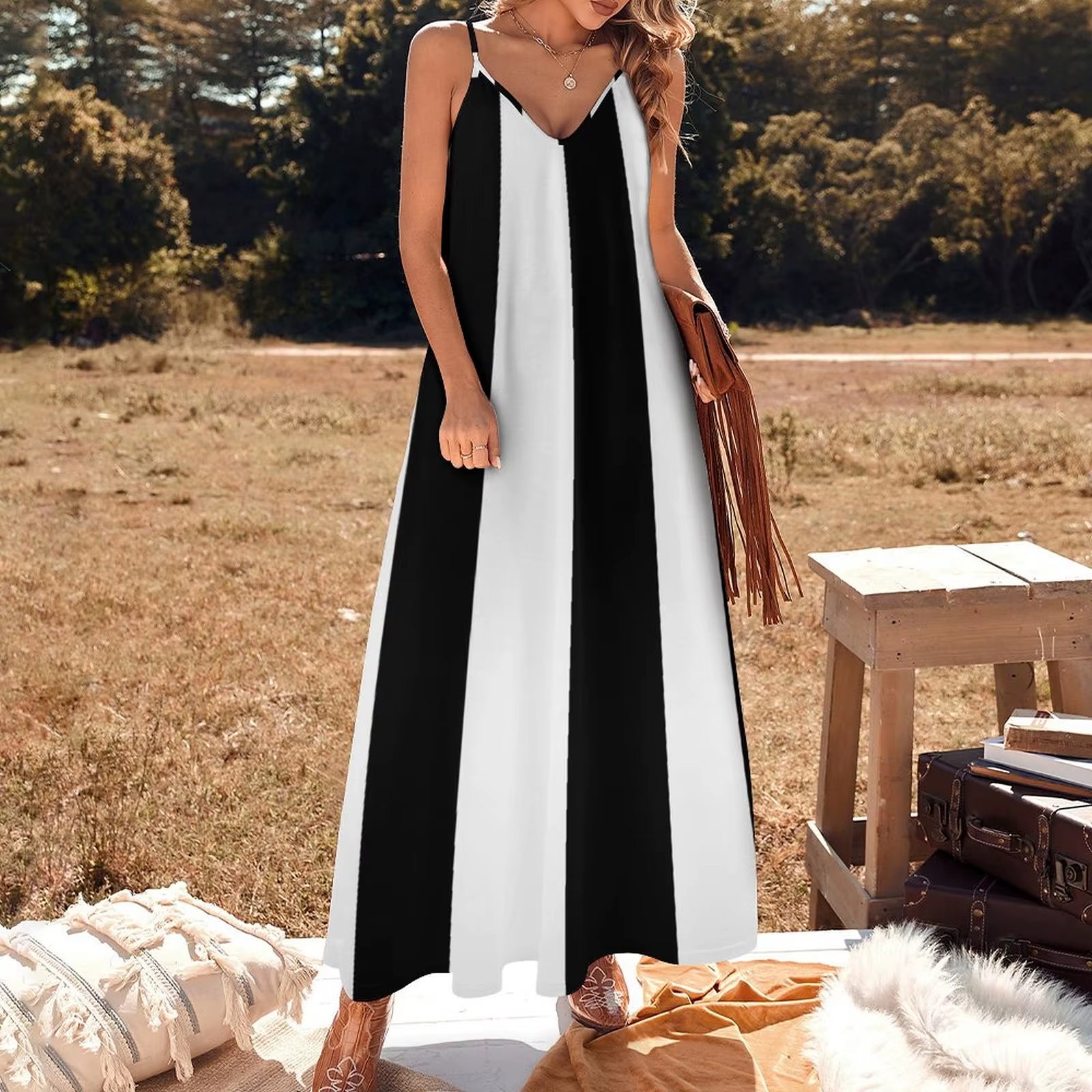 Retro Black and White Stripes Pattern Sleeveless Dress Loose Women'S Dress Woman Clothes